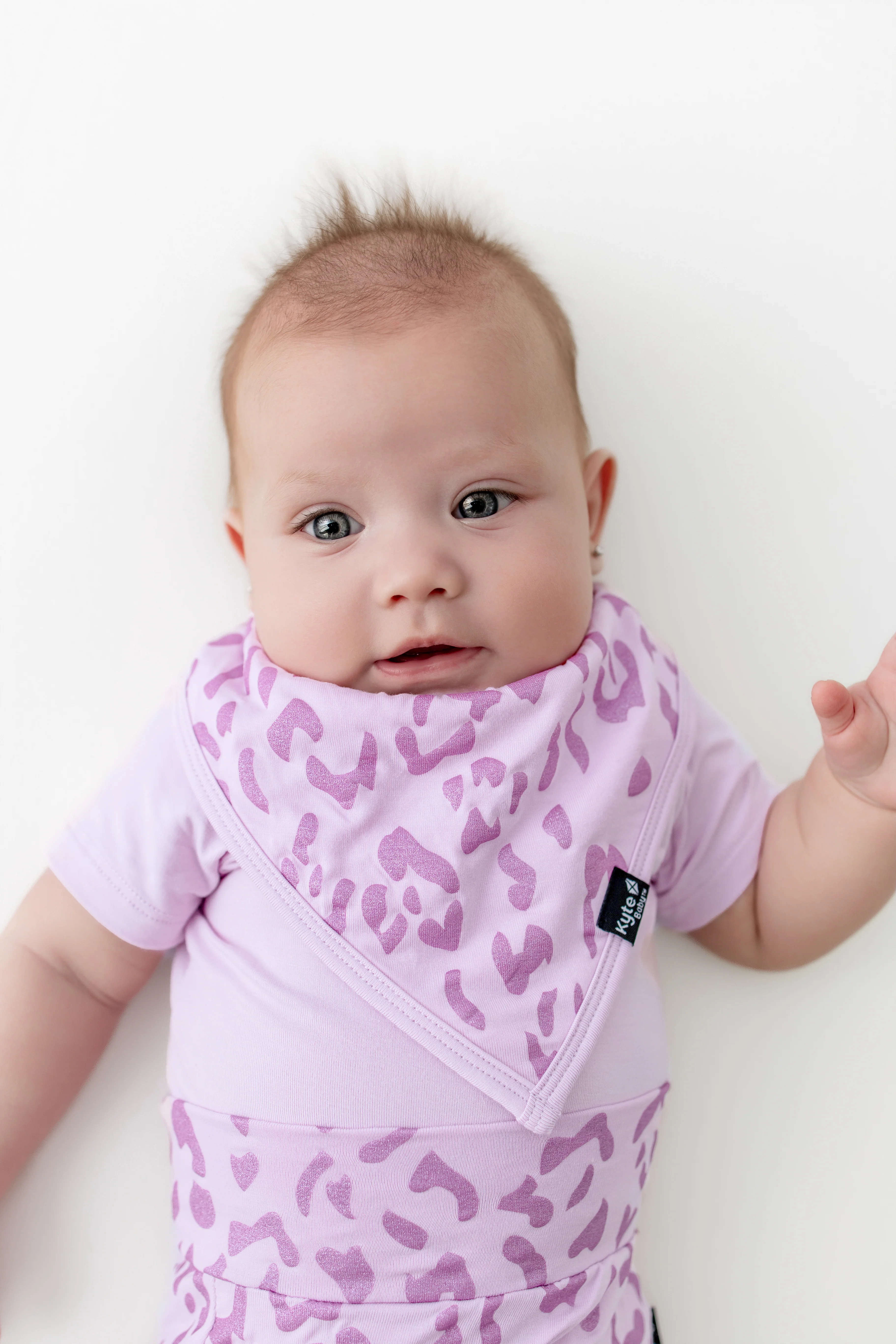 Bib in Thistle Leopard