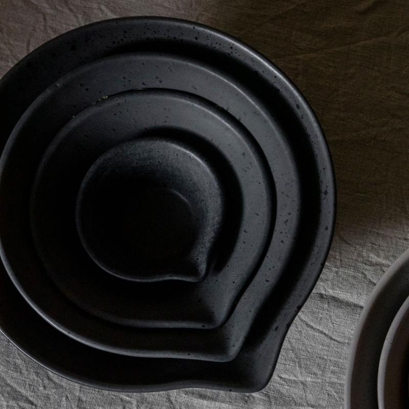Peep deigbolle 20 cm matt black