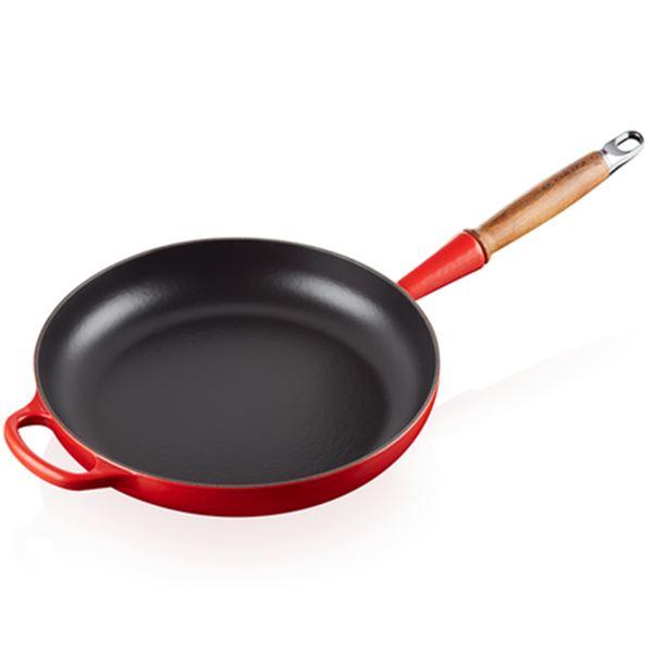 Signature støpejernspanne med trehåndtak 28 cm cerise