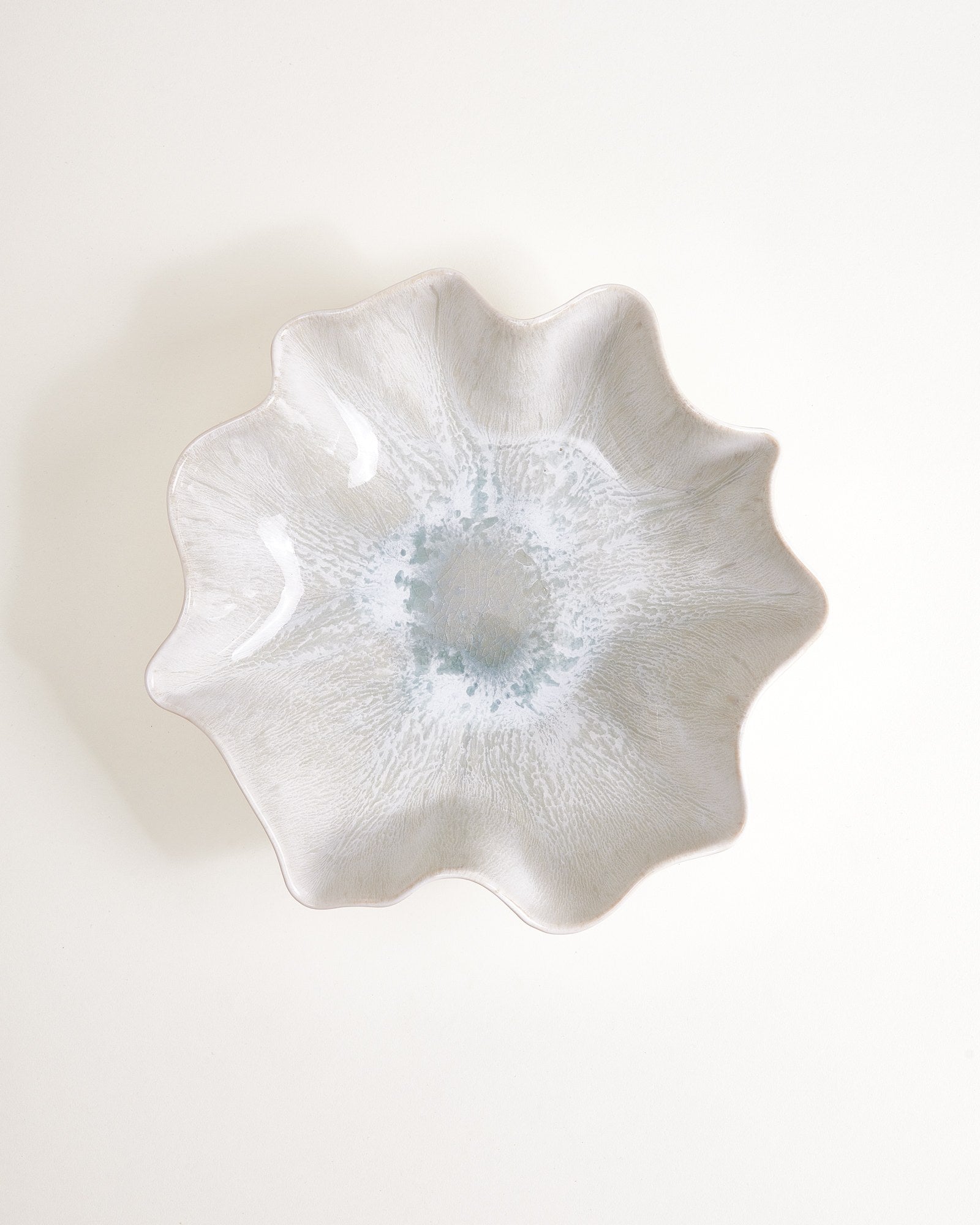 AREIA - LARGE SERVING BOWL SHELL GRAY
