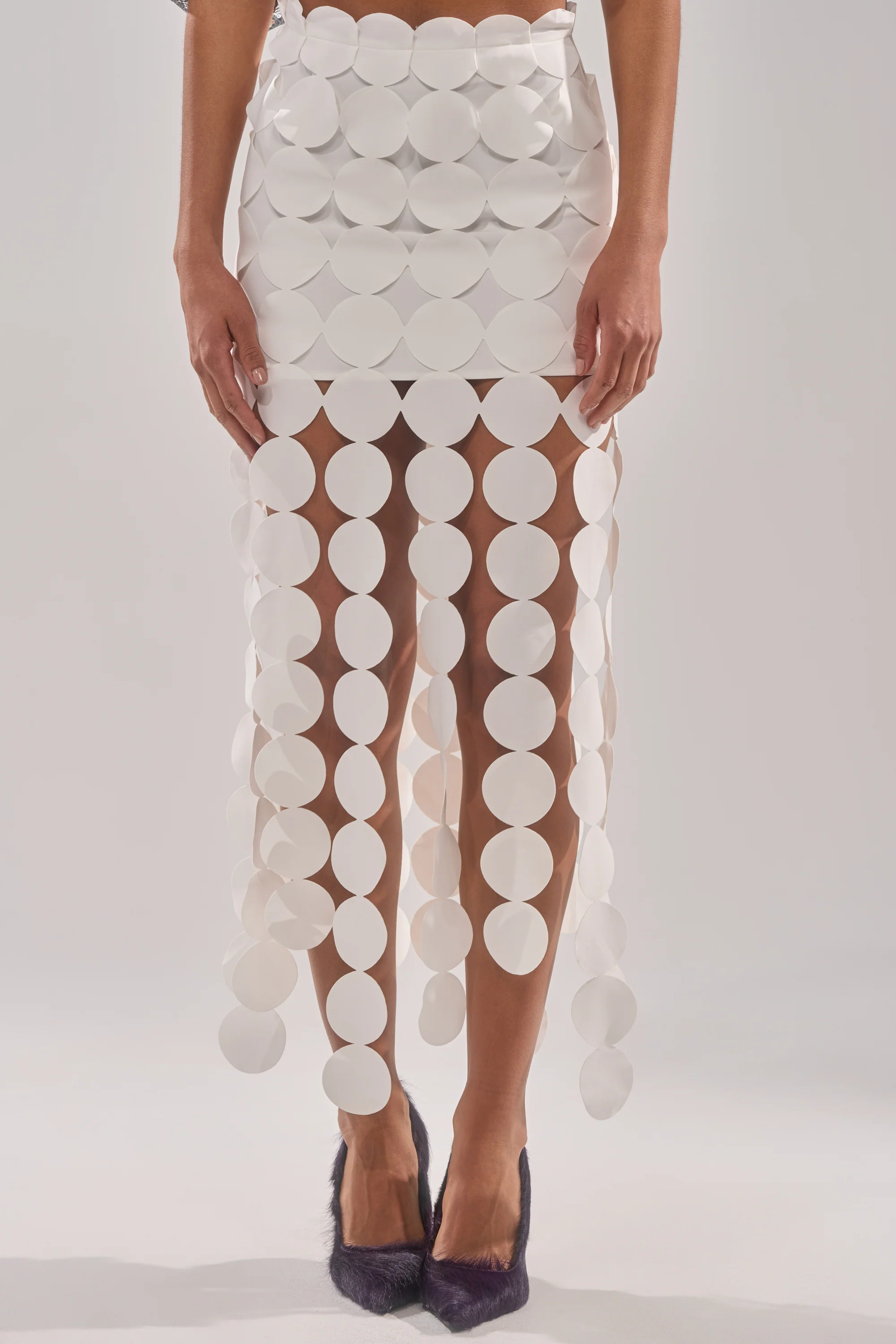 ROYALTY CIRCLE CUT OUT MAXI SKIRT - Akira Store