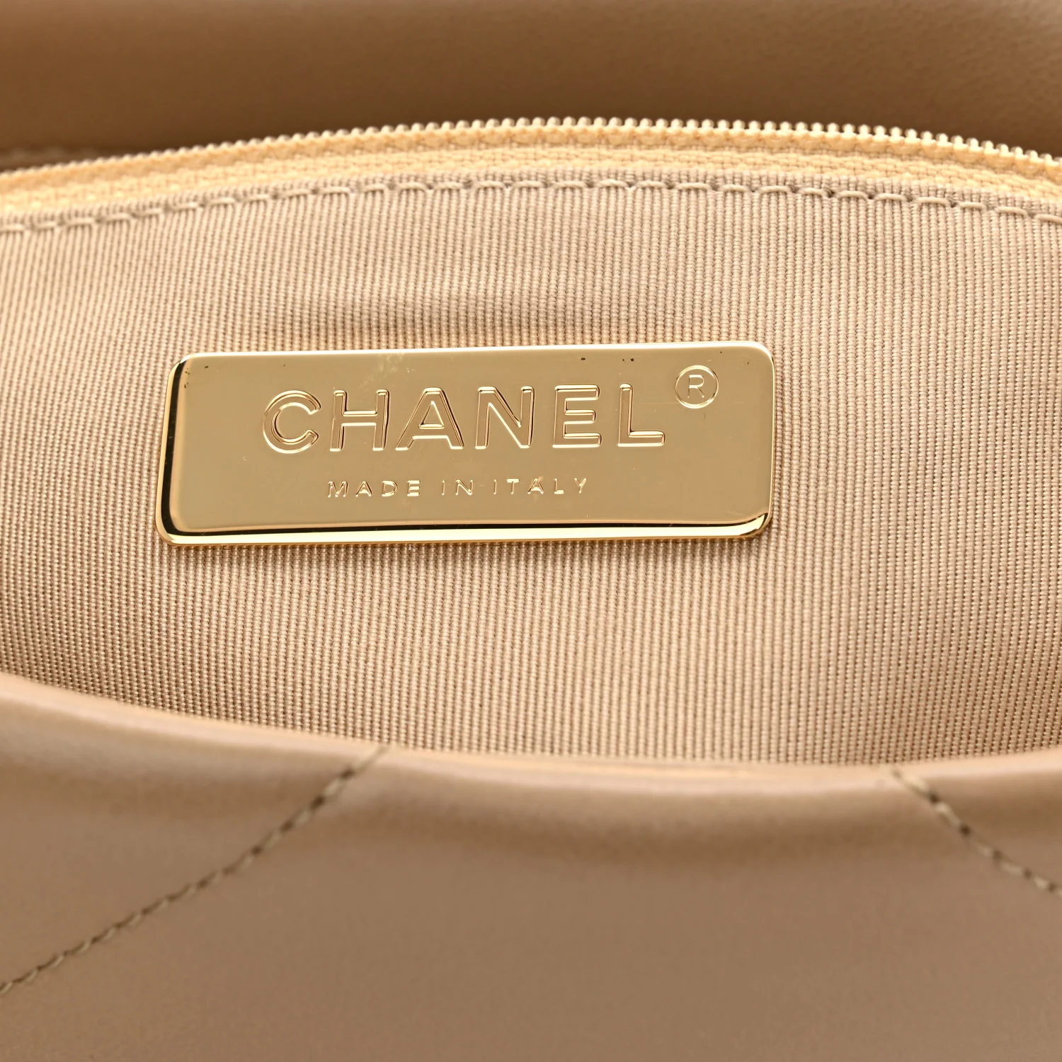 Lambskin Quilted Medium Chanel 19 Flap Dark Beige