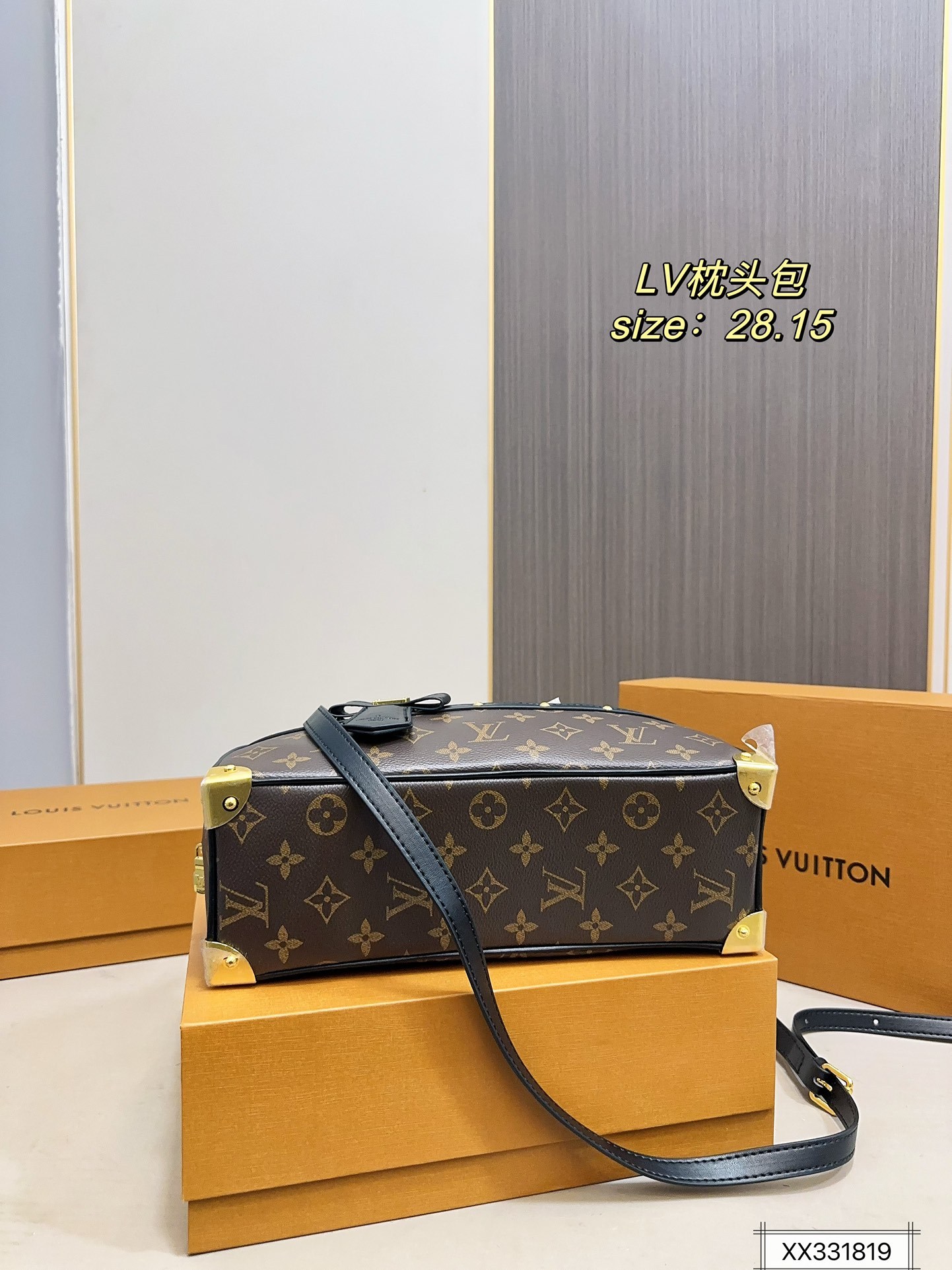 Louis new arrival bag size??28*15 cm