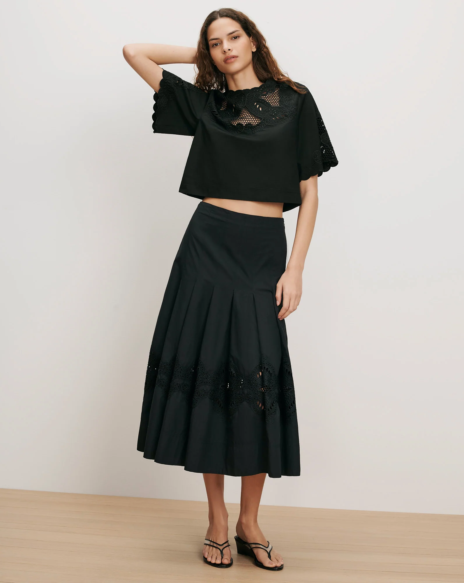 Fynnley Embroidered Midi Skirt
