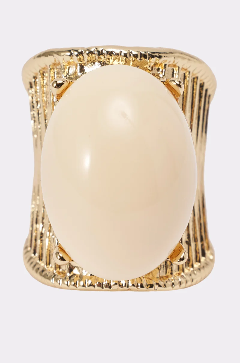 CROWN ENERGY GOLD RING IN WHITE - Akira Store