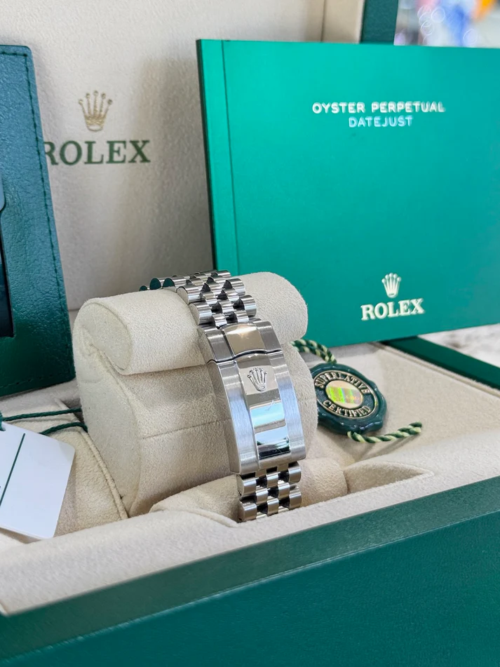 [Super Clone]RLX  Datejust 36mm 126234-0047 Olive Green Palm Motif Dial Jubilee Stainless Steel Watch