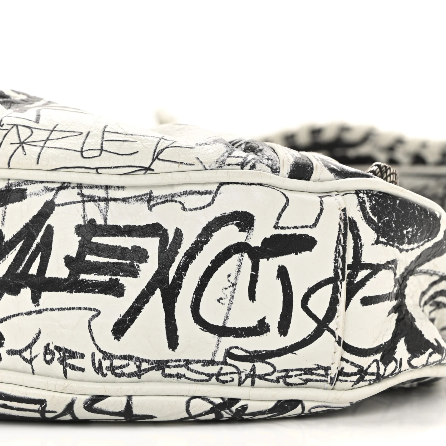 Agneau Arena Graffiti Le Cagole Shoulder Bag XS White Black