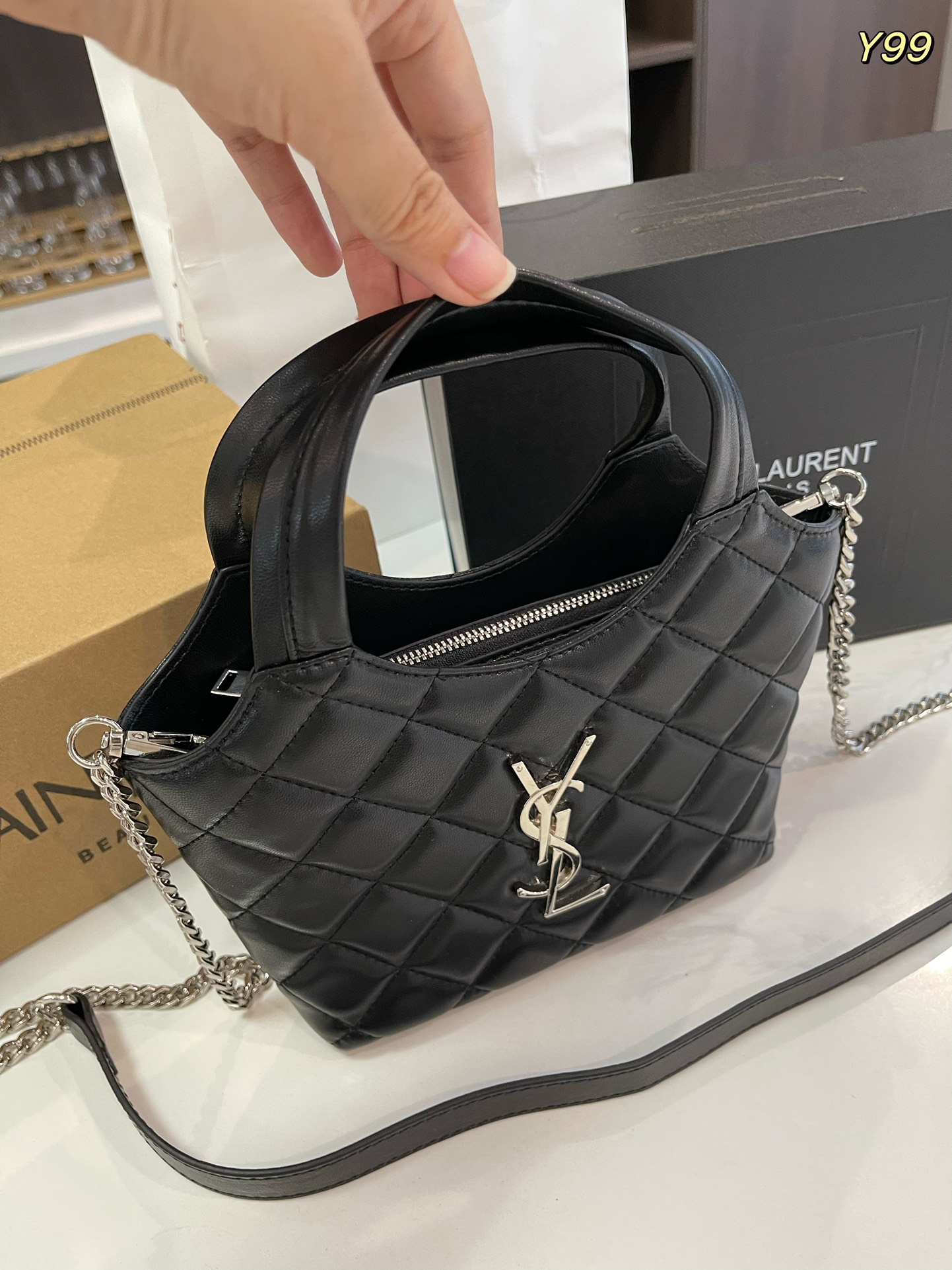 Y LCARE new arrival tote bag size??17*13cm