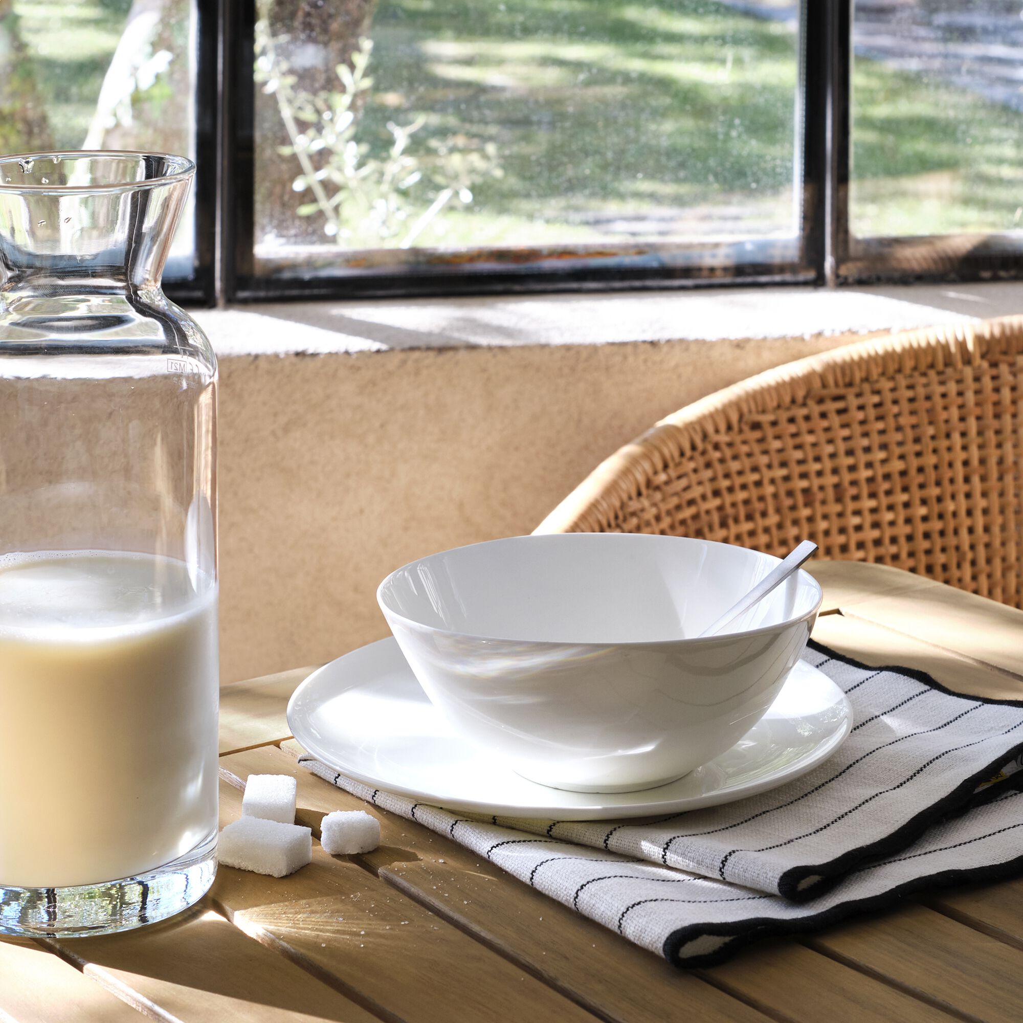 SENANQUE - Bol en porcelaine légère D16cm - blanc