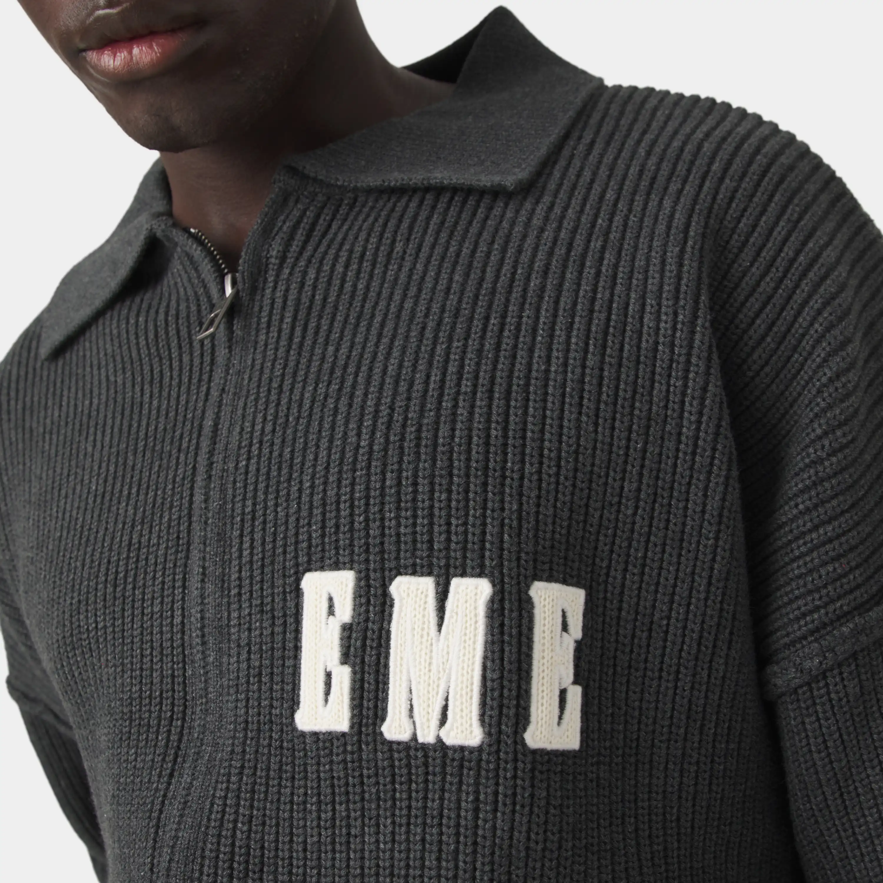 Collar Carbon Zipper Knit