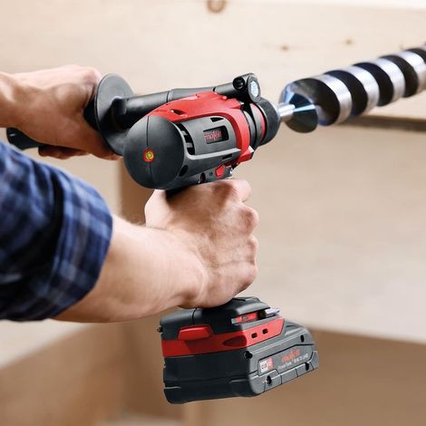 Mafell – Perceuse-visseuse à percussion sans fil 18V avec 2 batteries 18M 99 LiHD – Couple 130Nm pour perçage béton et métal – Coffret T-MAX — vue 4