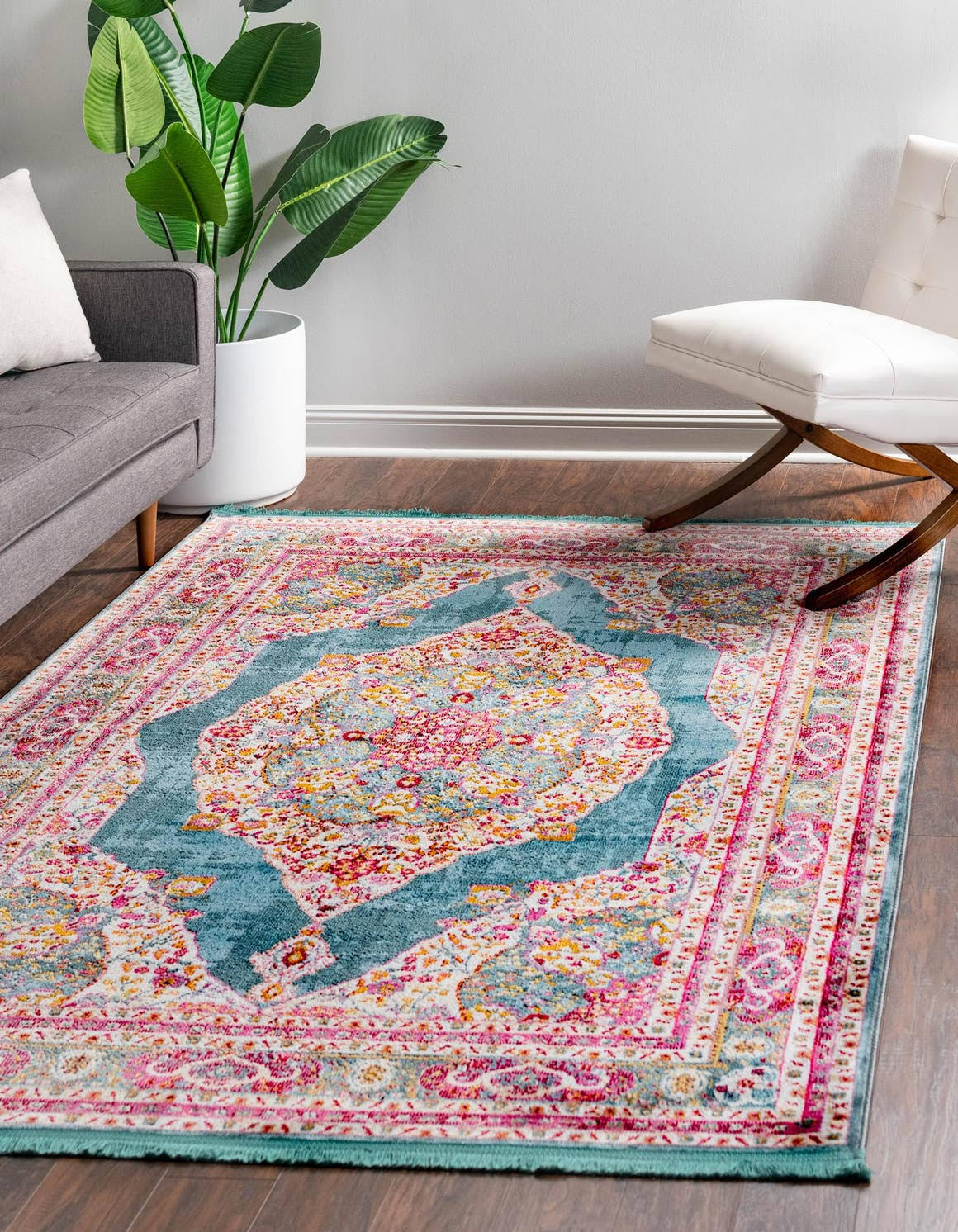 Unique Loom Regla Baracoa Turquoise 4' 3 x 6' Rug
