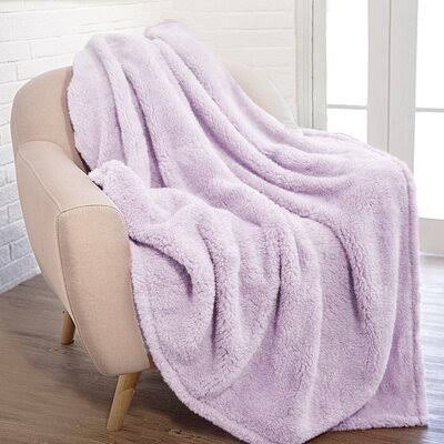 Pavilia Plush Sherpa Throw Blanket for Couch Sofa, Solid Lavender