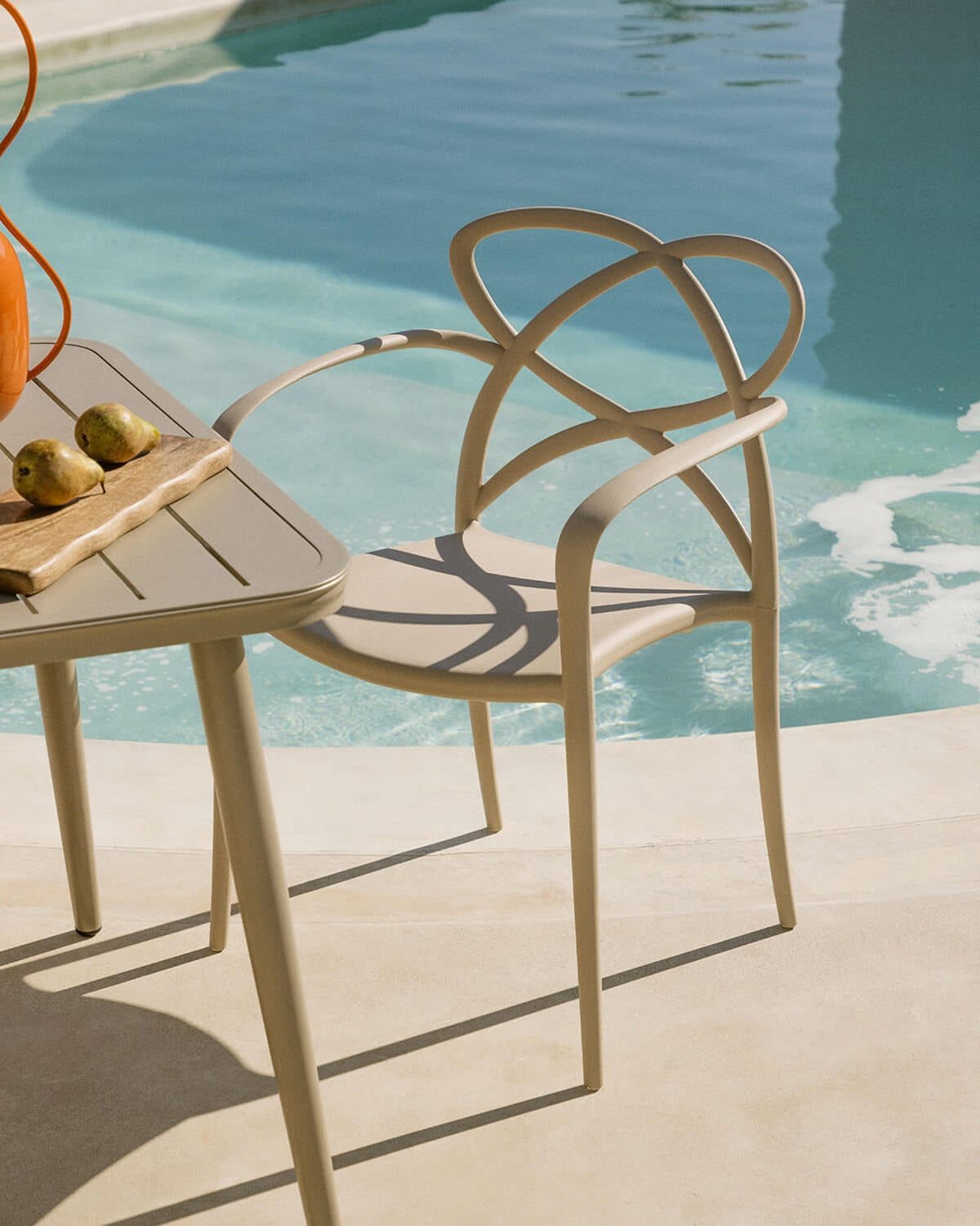 Cielo - Silla de Exterior de Polipropileno con Reposabrazos Cielo