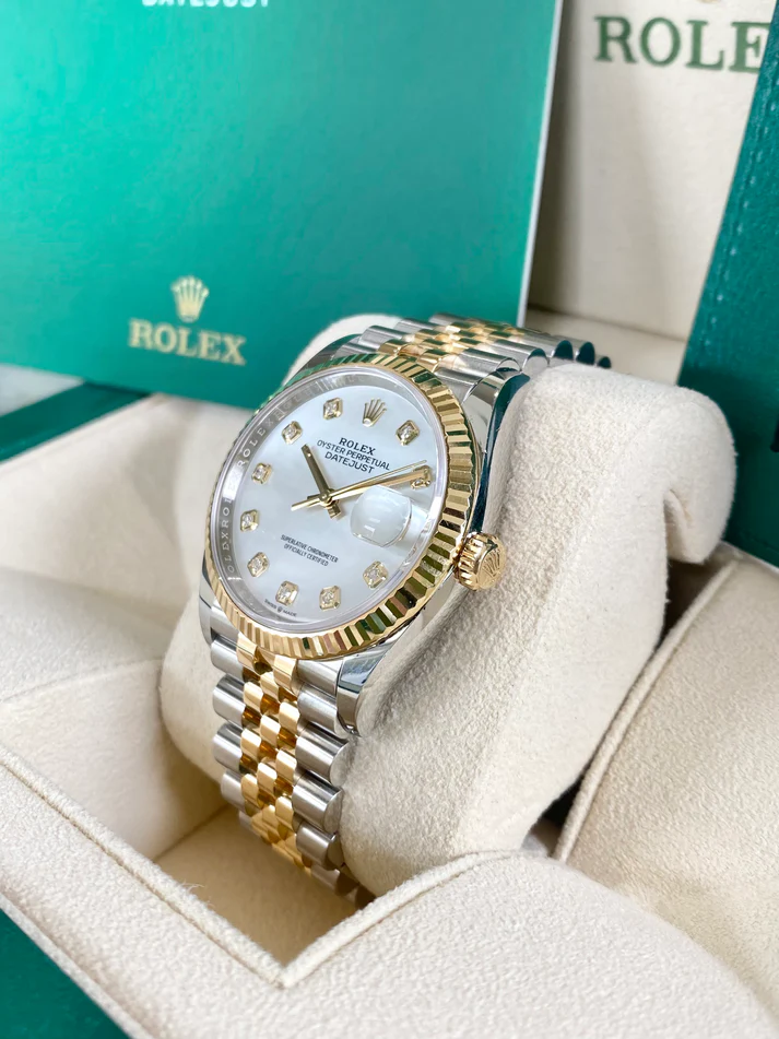 [Super Clone]RLX  Datejust 36mm 126233-0023 MOP Diamond Dial Jubilee Two-Tone Bracelet Watch