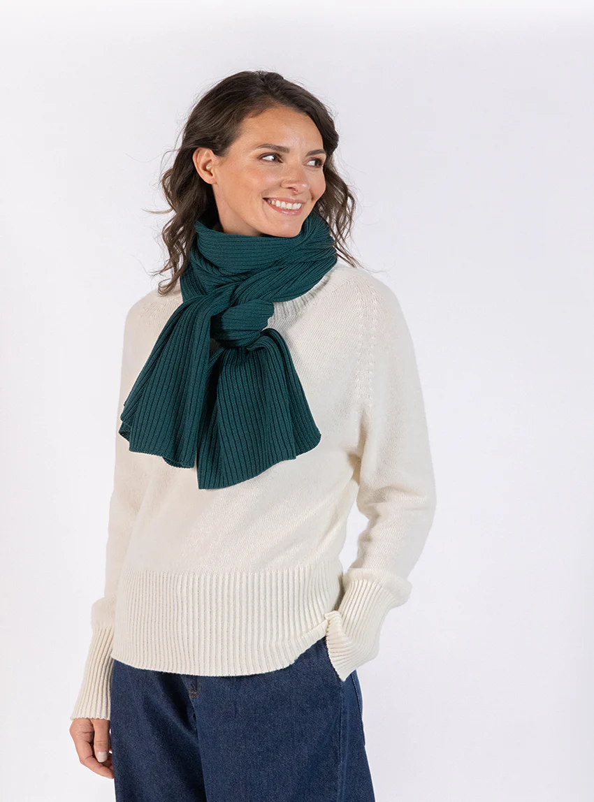 Echarpe en laine mérinos vert nuit