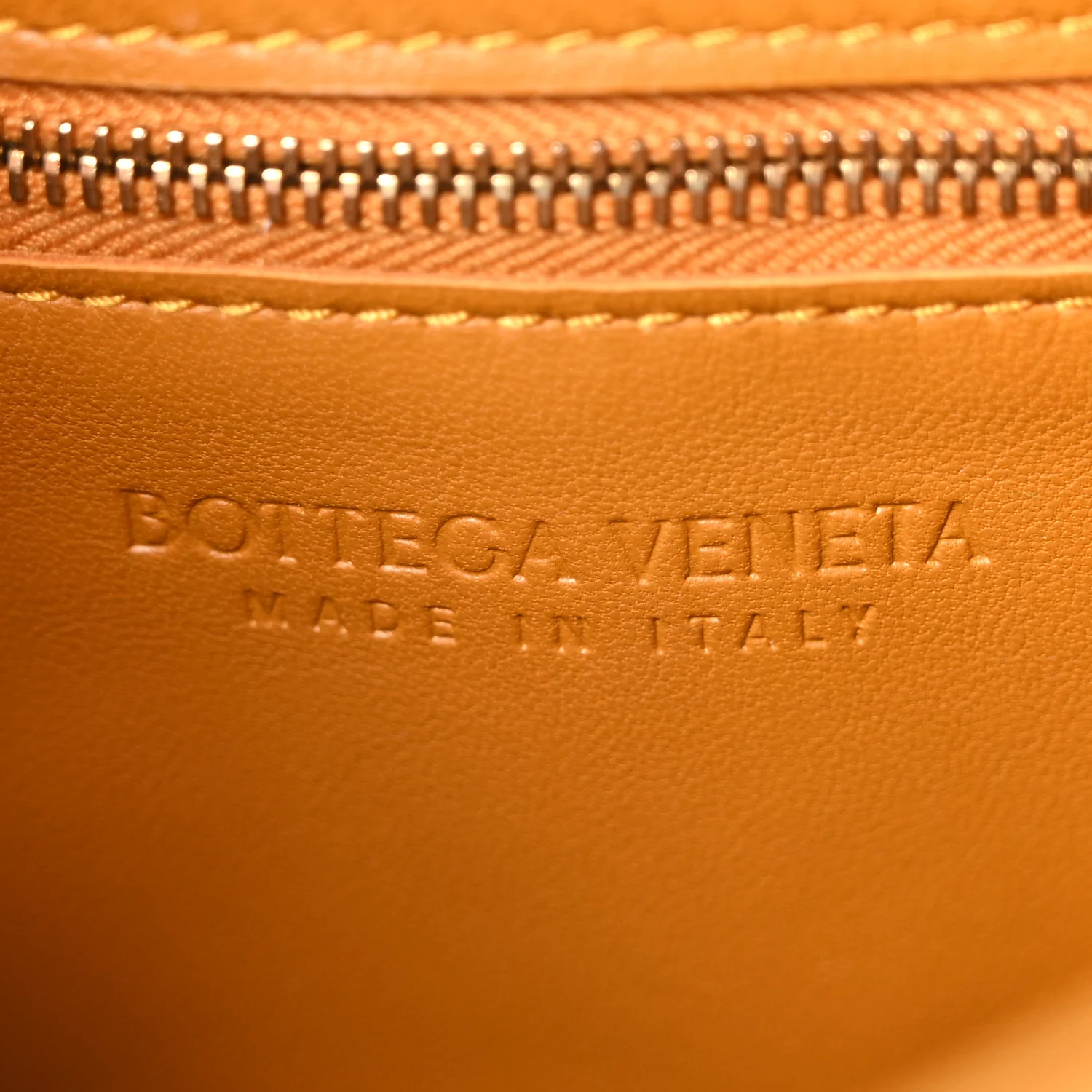 Lambskin Maxi Intrecciato Small Cassette Crossbody Bag Clay