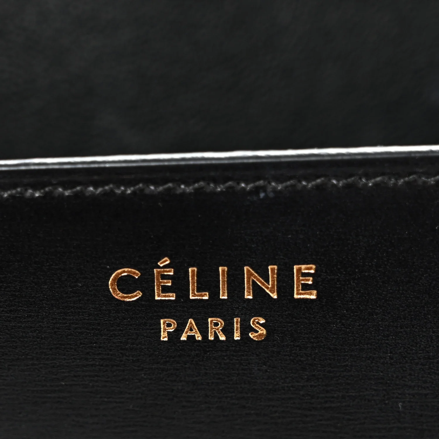 Box Calfskin Medium Classic Box Flap Bag Black