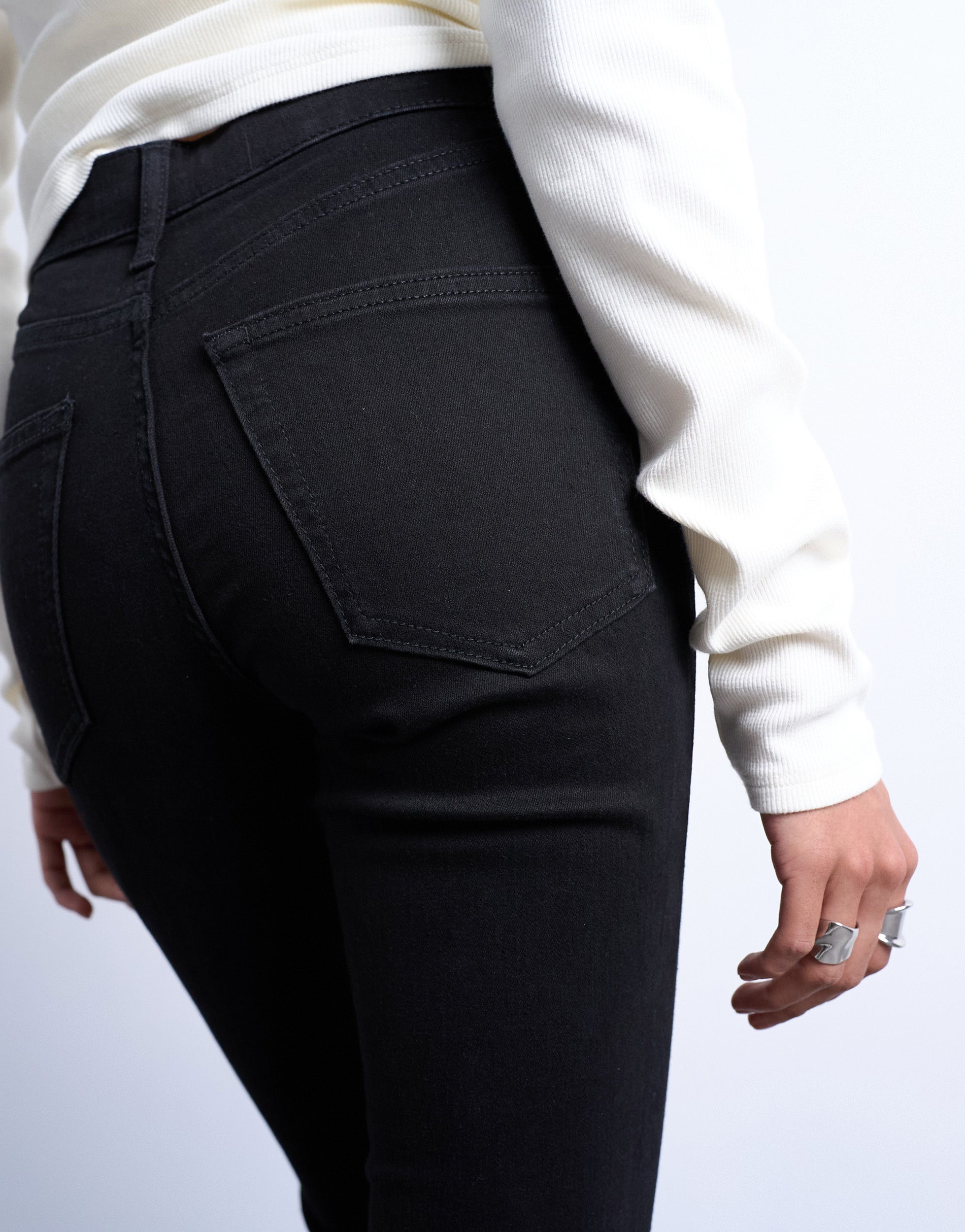 VERO MODA® TSJAMIE High rise Flared Fit Jeans
