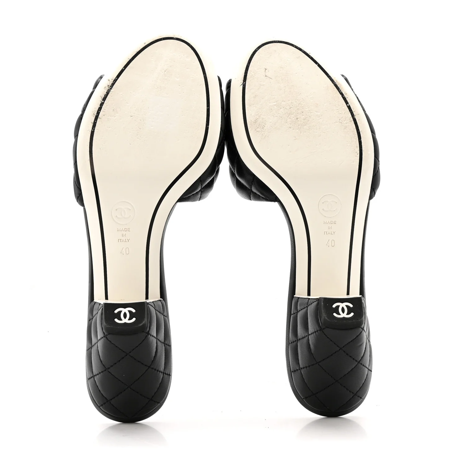 Lambskin Quilted Textured CC Mules 40 Black