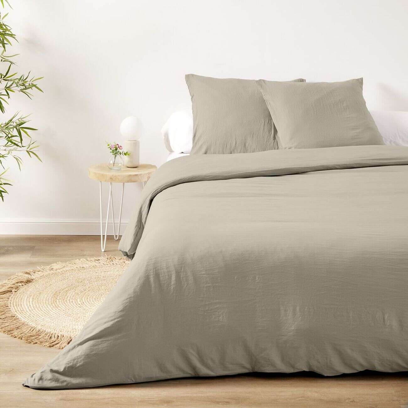 Parure de lit 2 personnes 260x240cm microlavée unie (3 modèles)