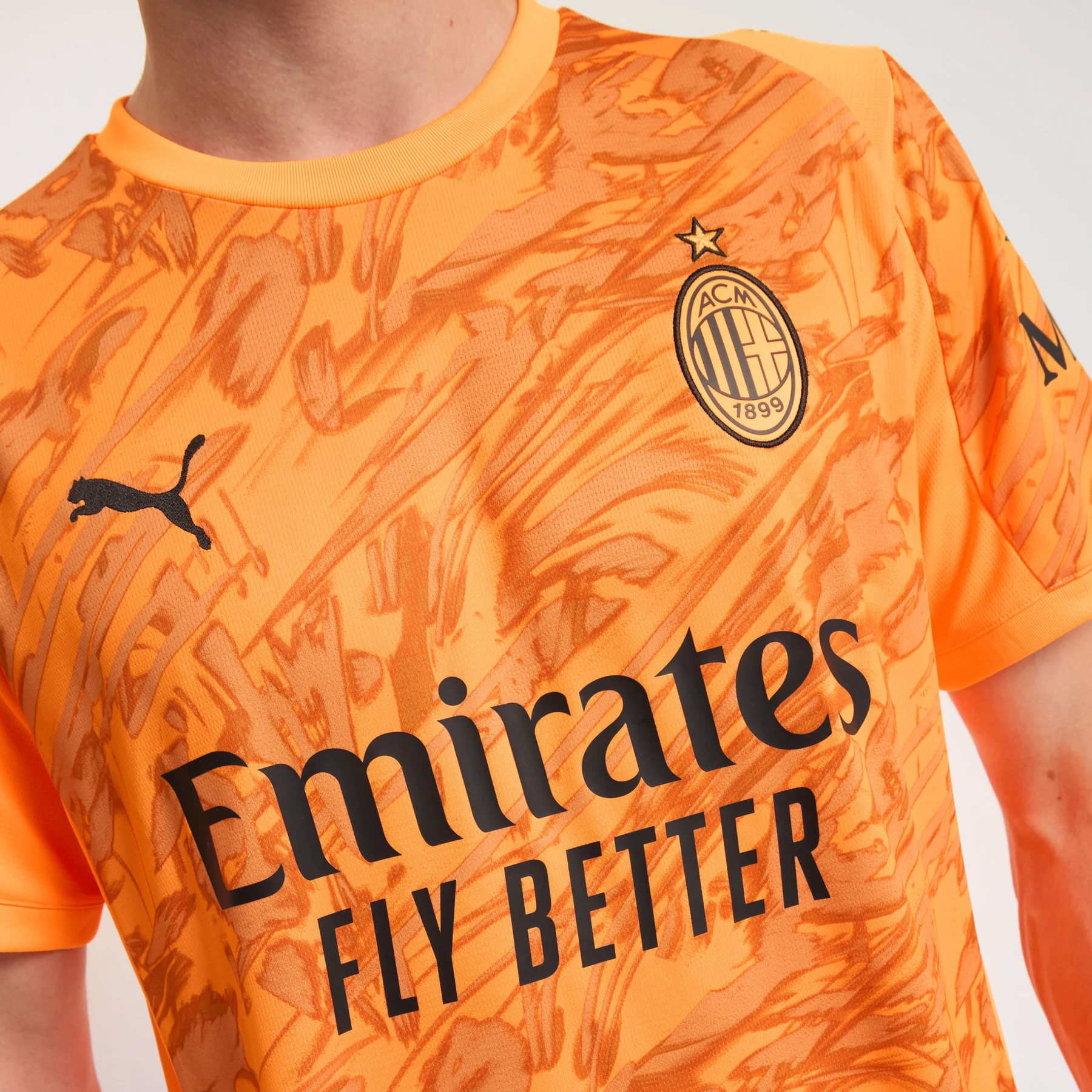 2025/26 AC MILAN GOALKEEPER AWAY  JERSEY
