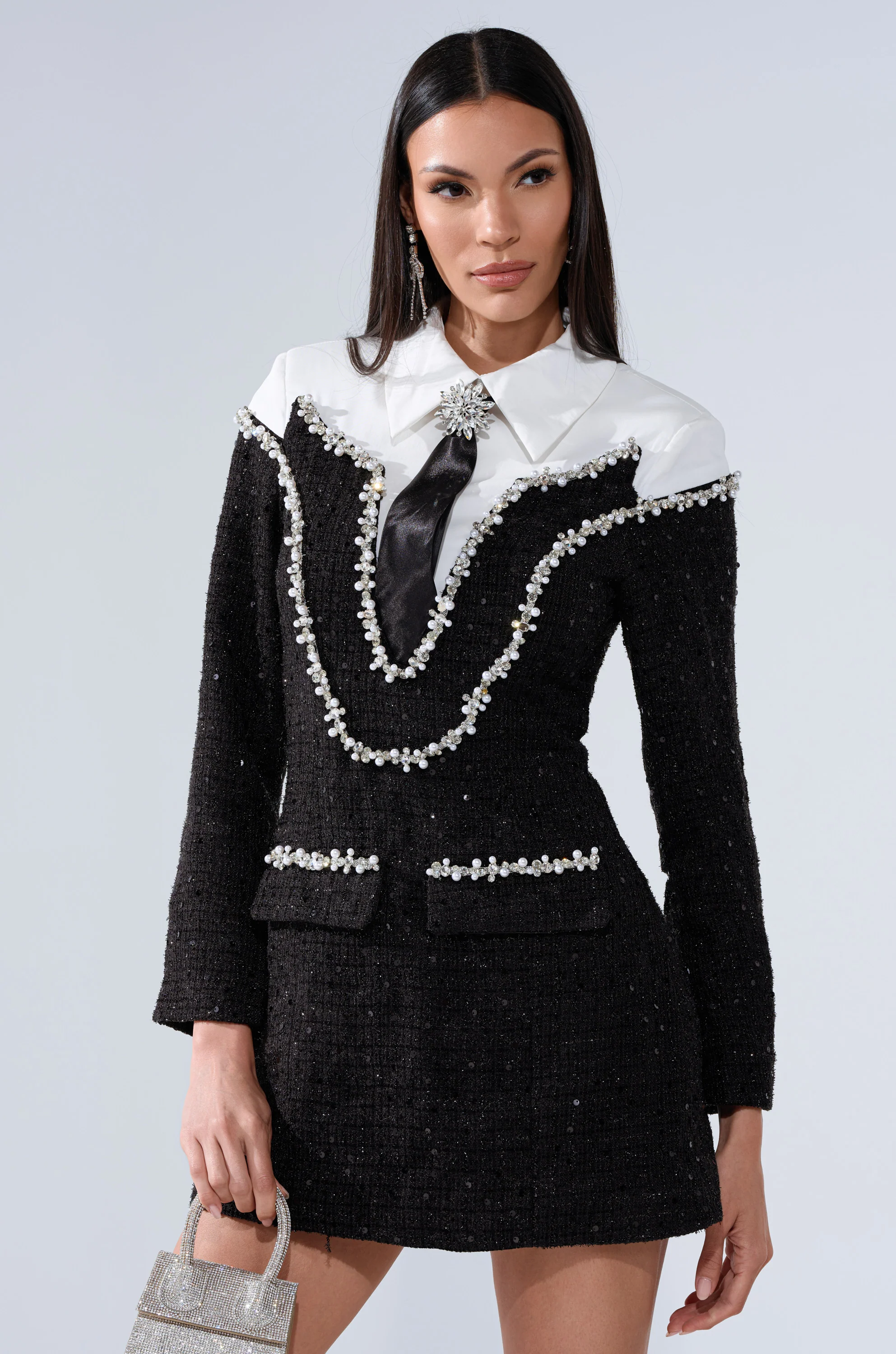HIGH CLASS MINI DRESS WITH A TIE - Akira Store