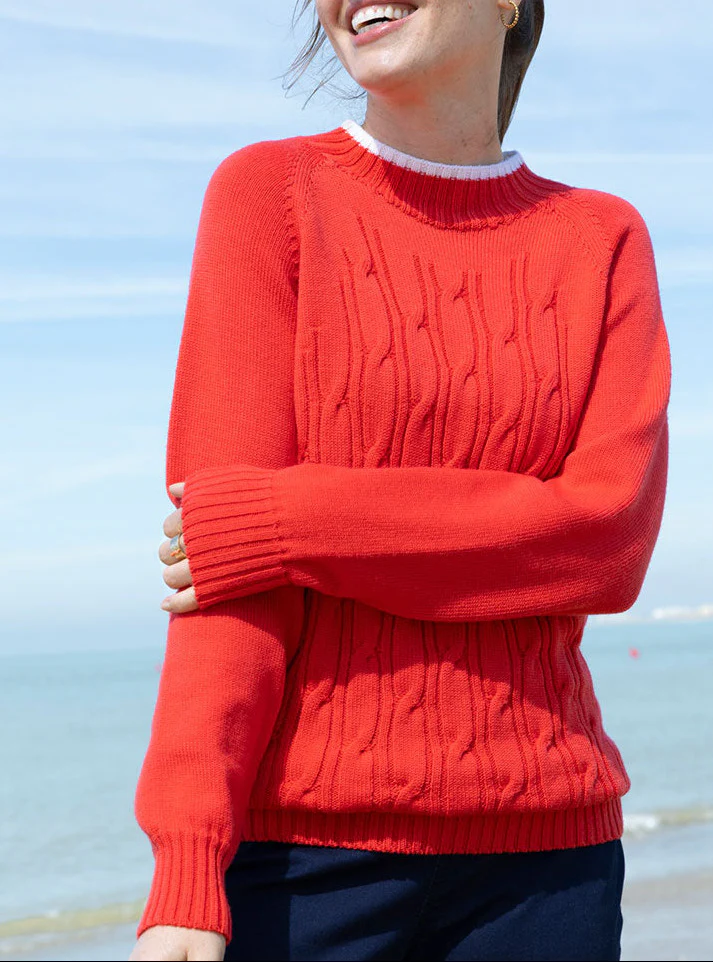 Pull femme en laine mérinos rouge doux