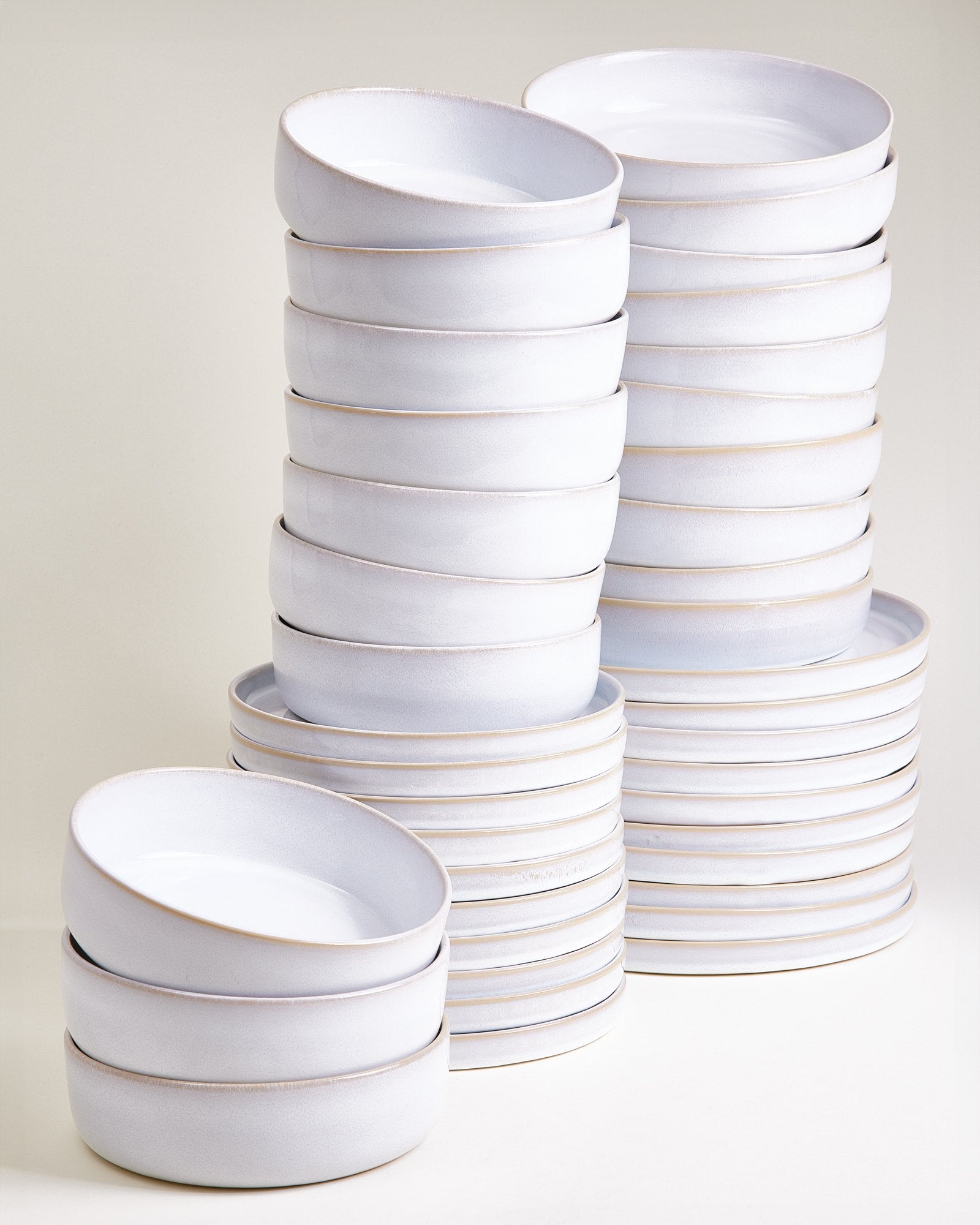 CORDOAMA - TABLEWARE SET MODERN WHITE 40 PIECES