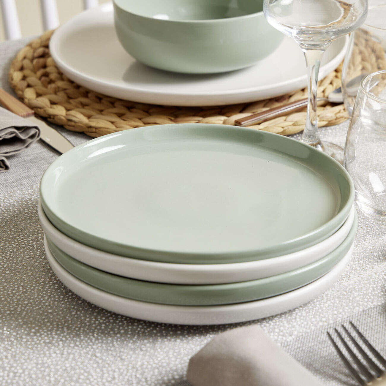 Assiette à dessert Oslo en grès vert Ø20cm