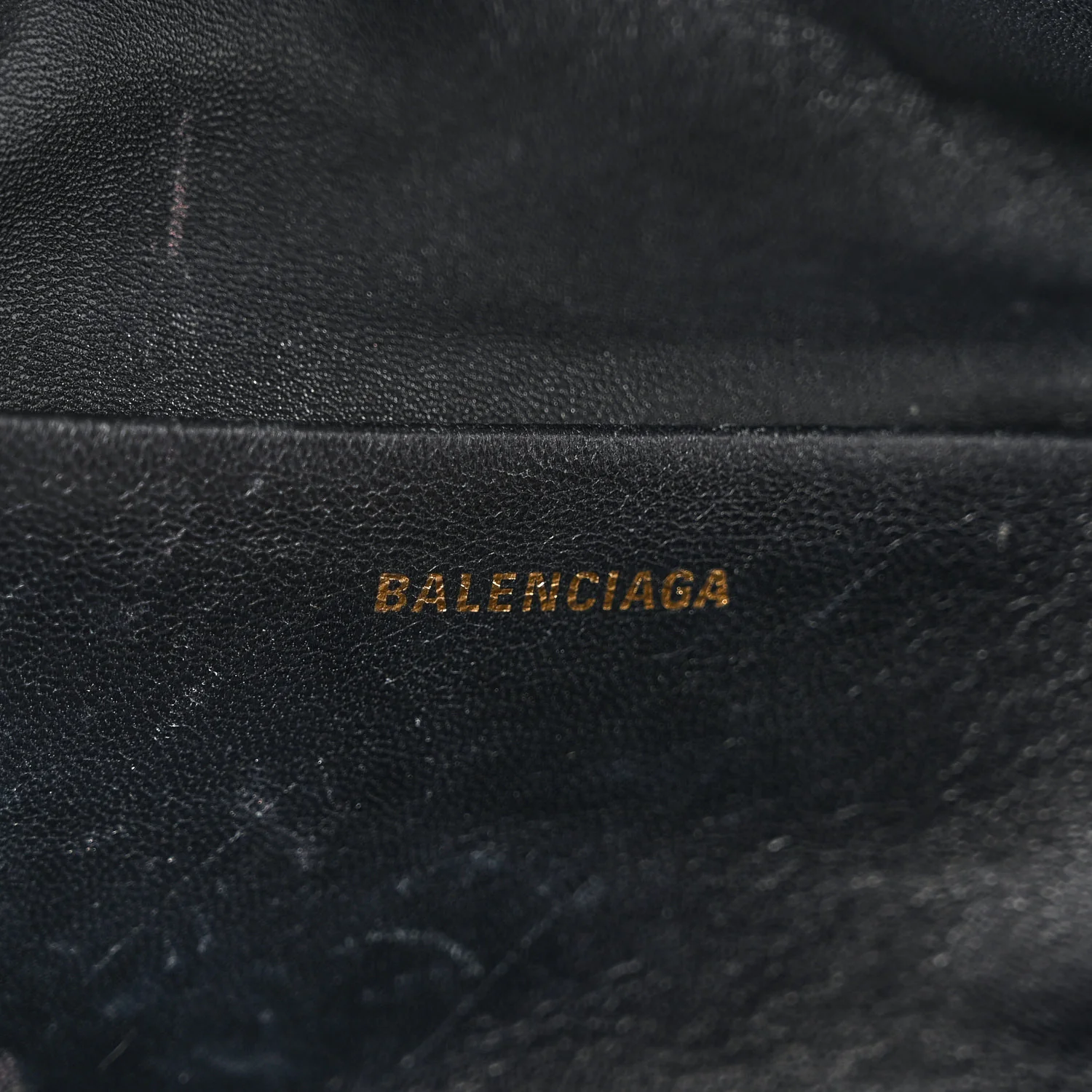 Crushed Velvet Logo Embossed XXS Souvenir Belt Bag Black
