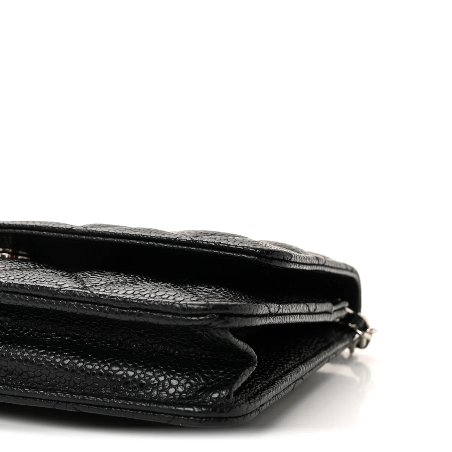Caviar Quilted Wallet on Chain WOC Black
