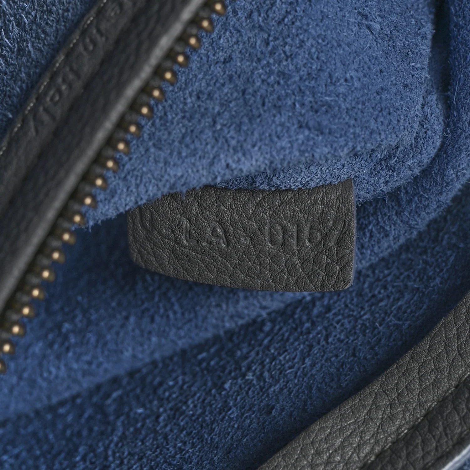 Baby Grained Calfskin Medium Phantom Luggage Kohl