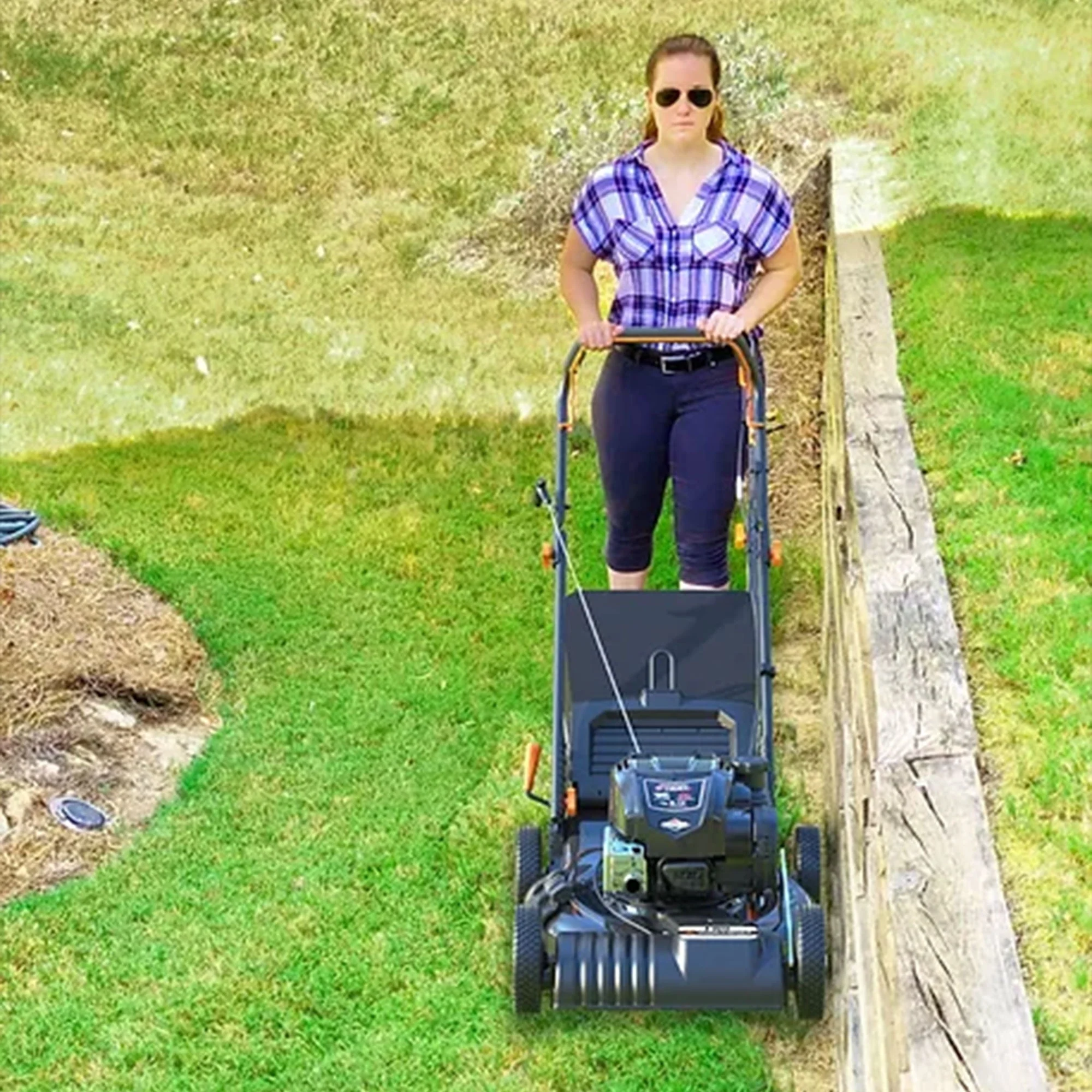 Self Propelled FWD 3 n 1 Gas Push Lawn Mower with 22" Steel Deck(1) Image 2