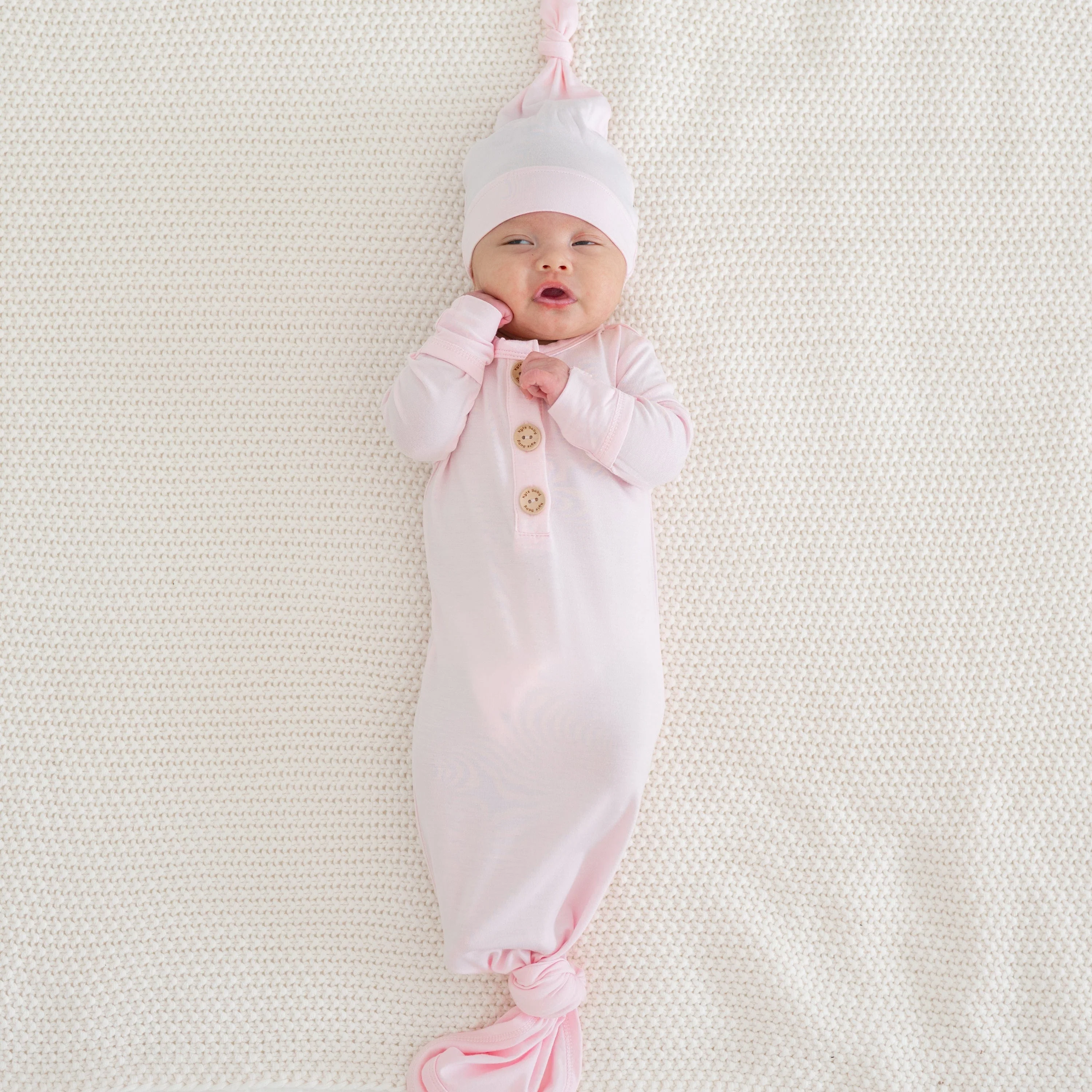 Knotted Day Gown with Hat Set in Sakura