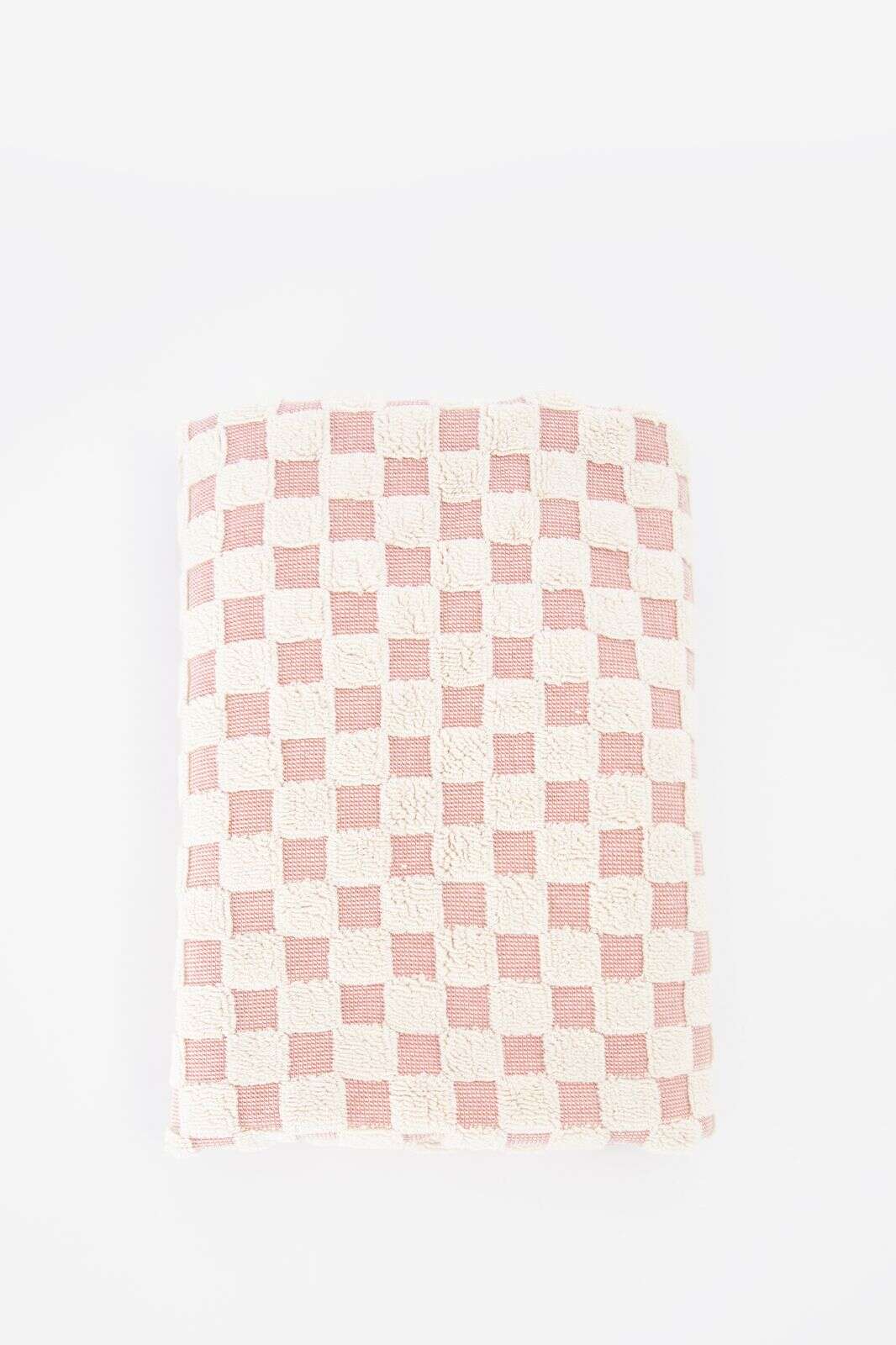 Lichtroze geblokte handdoek