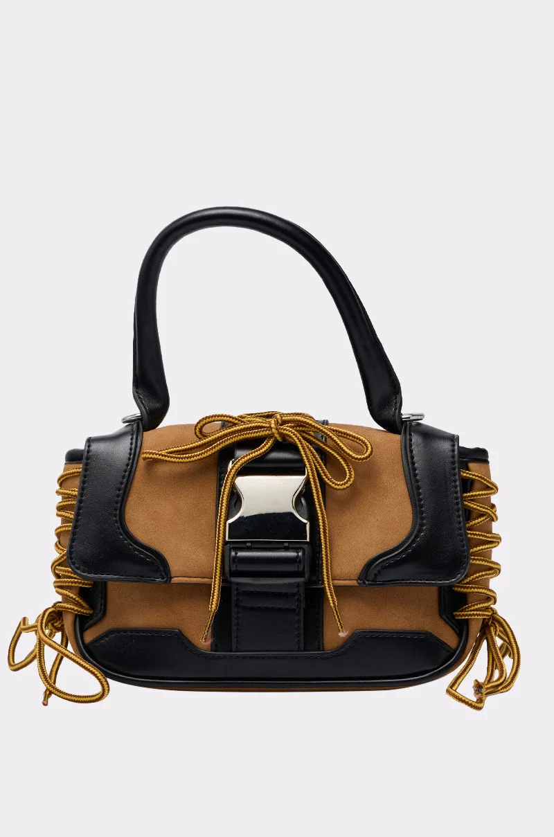 IN THE STREETS PURSE - Akira Store