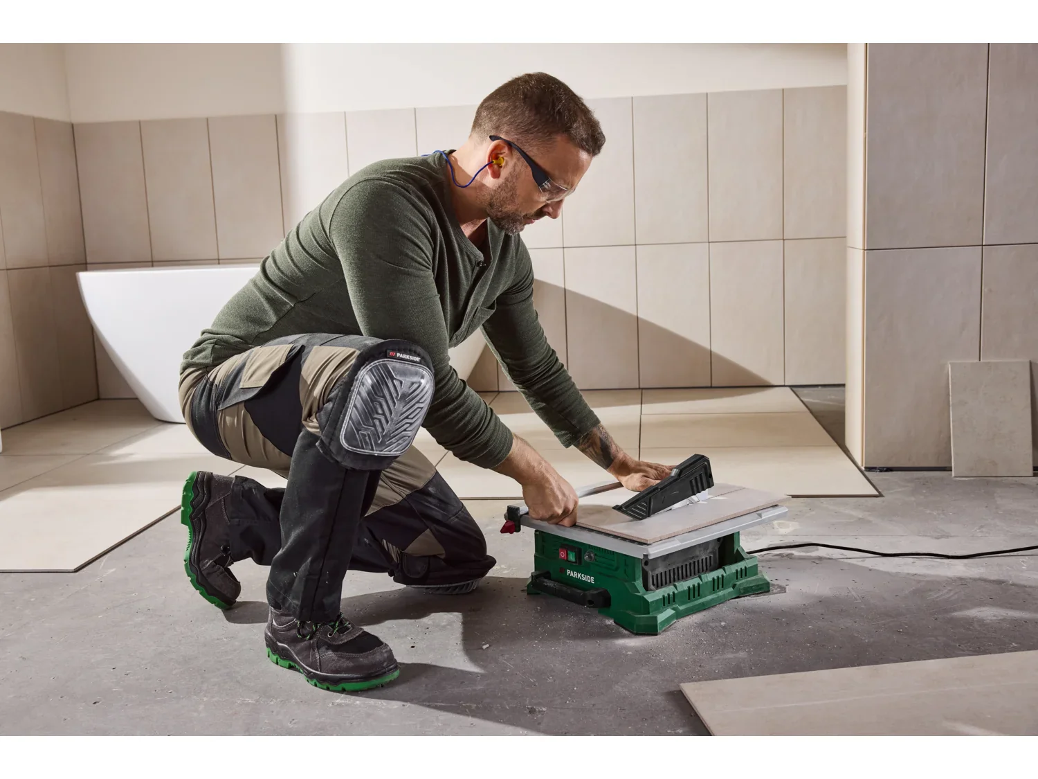 PARKSIDE Coupe-carrelage lectrique PFS 800 A1
