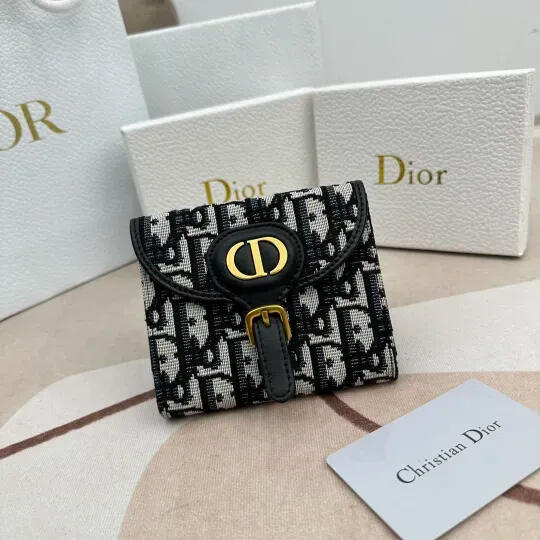 Dior ディオール 財布 10 x 8.9 x 2.2cm