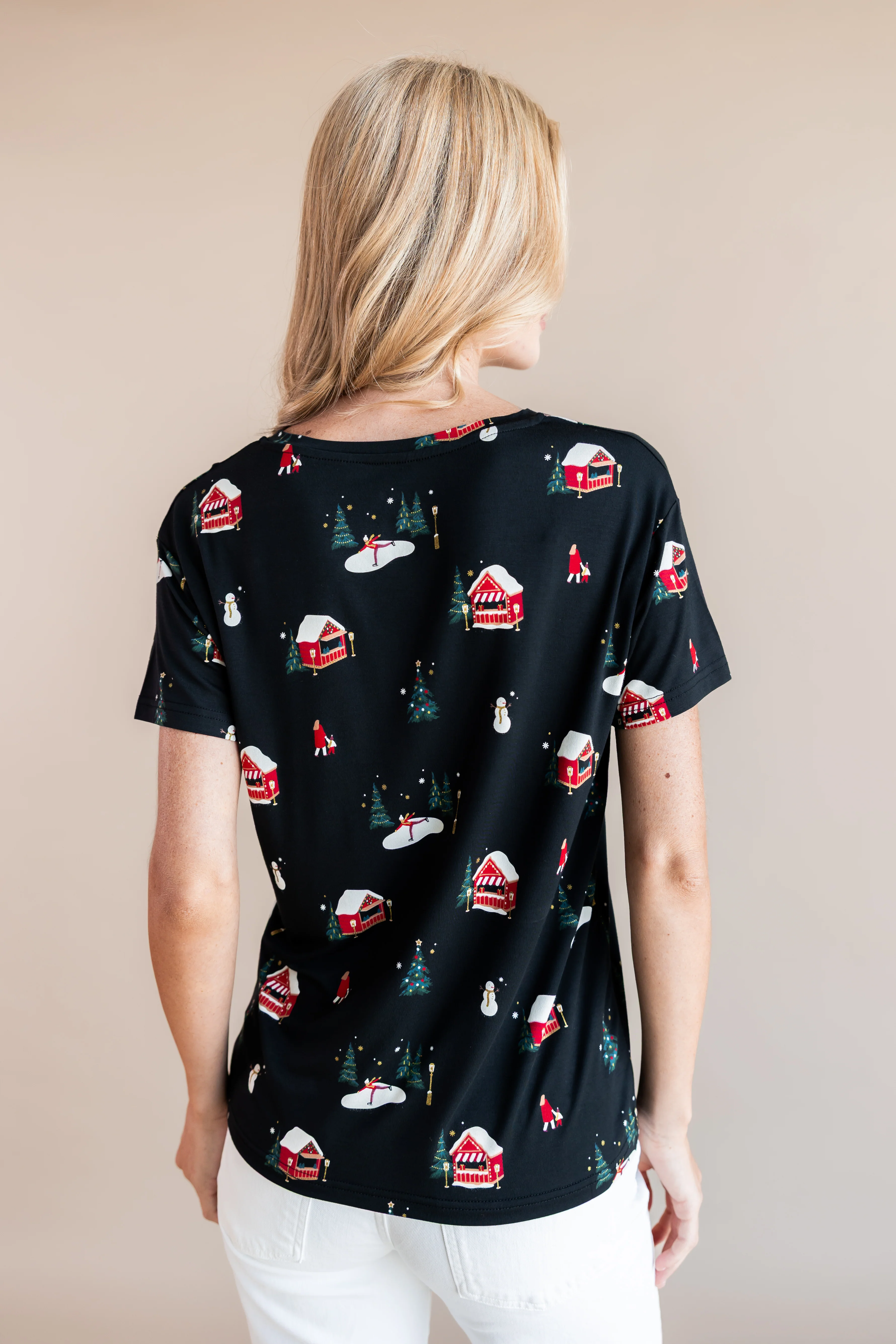 Women's Oversized V-Neck Tee in Winter Wonderland