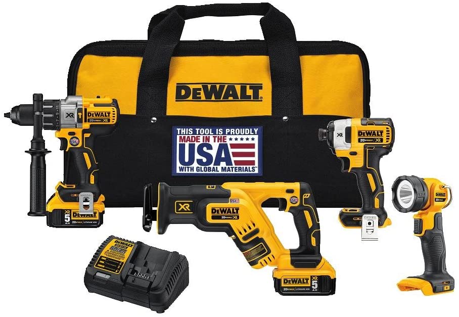 Kit combiné de perceuse sans fil DEWALT 20V MAX XR, 4 outils (DCK494P2)