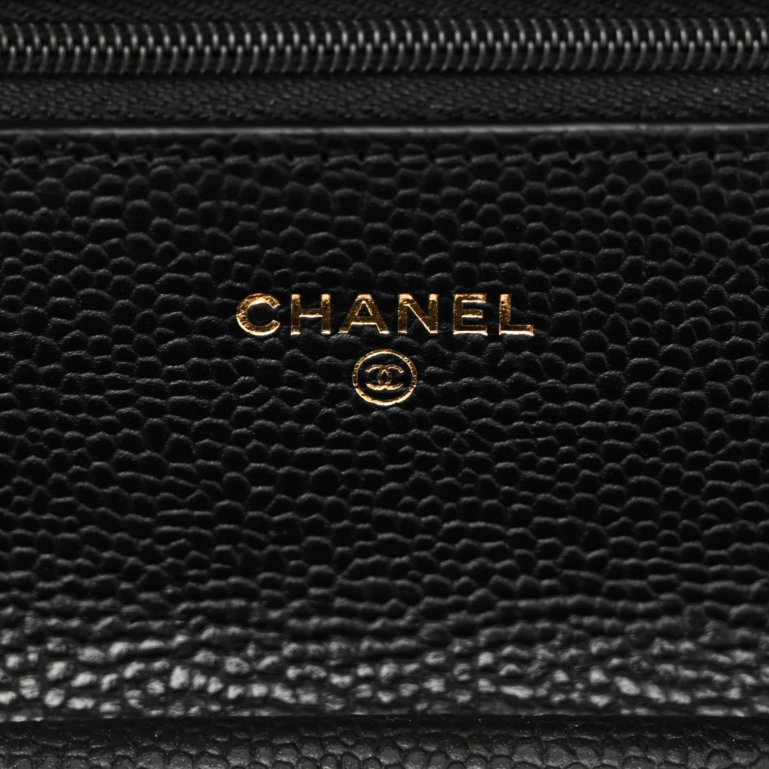 Caviar Quilted CC Turnlock Wallet On Chain WOC Black