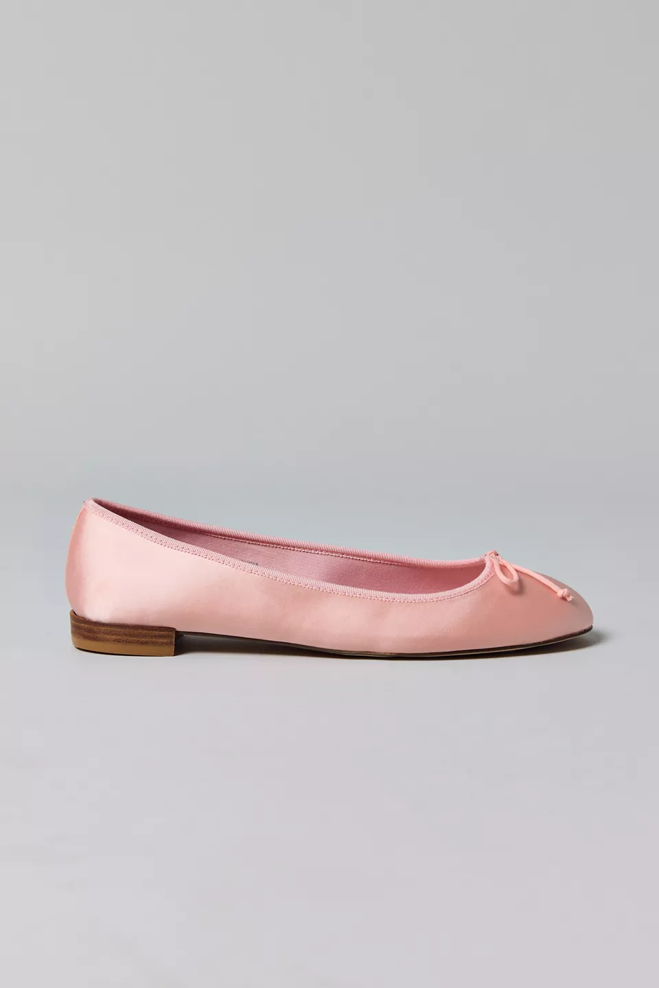 UO Lucy Satin Ballet Flats - Pink